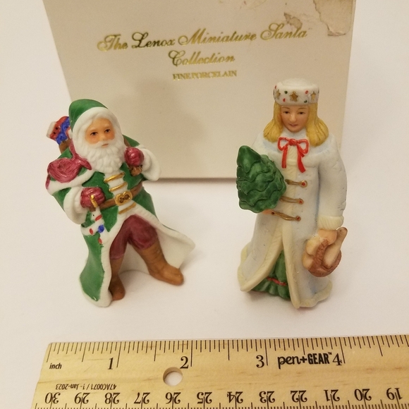 Vintage Lenox 2 Miniature Santa Mrs Claus Fine Porcelain Collection Figurines - Picture 15 of 16